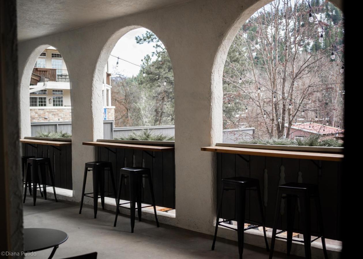 Loge Leavenworth - Downtown Hotel Bagian luar foto