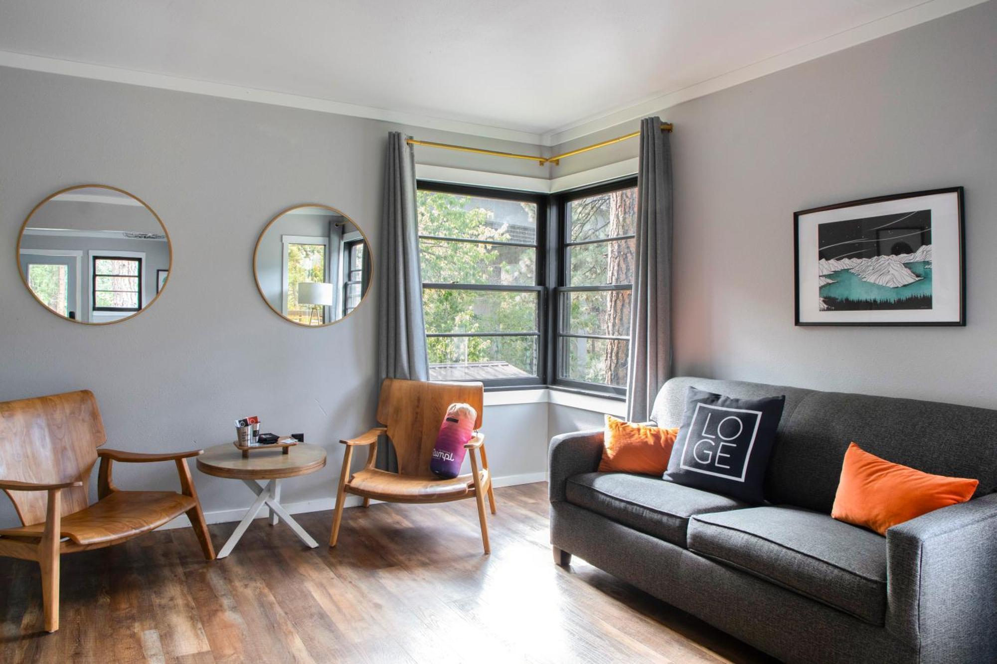 Loge Leavenworth - Downtown Hotel Bagian luar foto